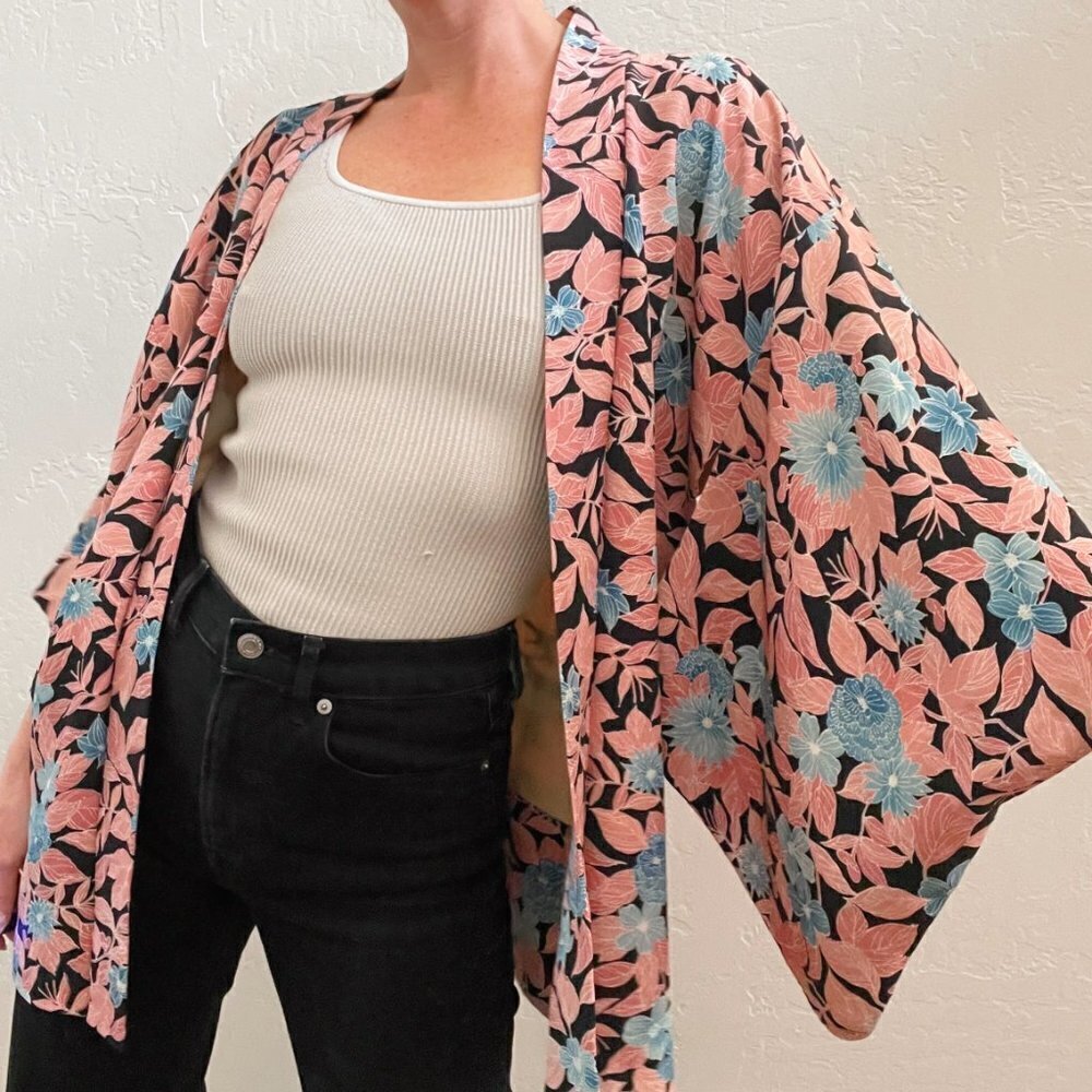 Vintage Black Pink Asian Floral Boho Open Front Kimono